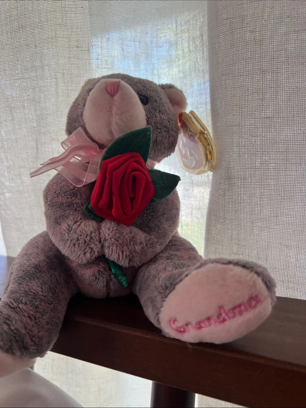 Ty Beanie Babies Grandmother Gray Teddy Bear Plush w/ Rose & Tag Protector 2004
